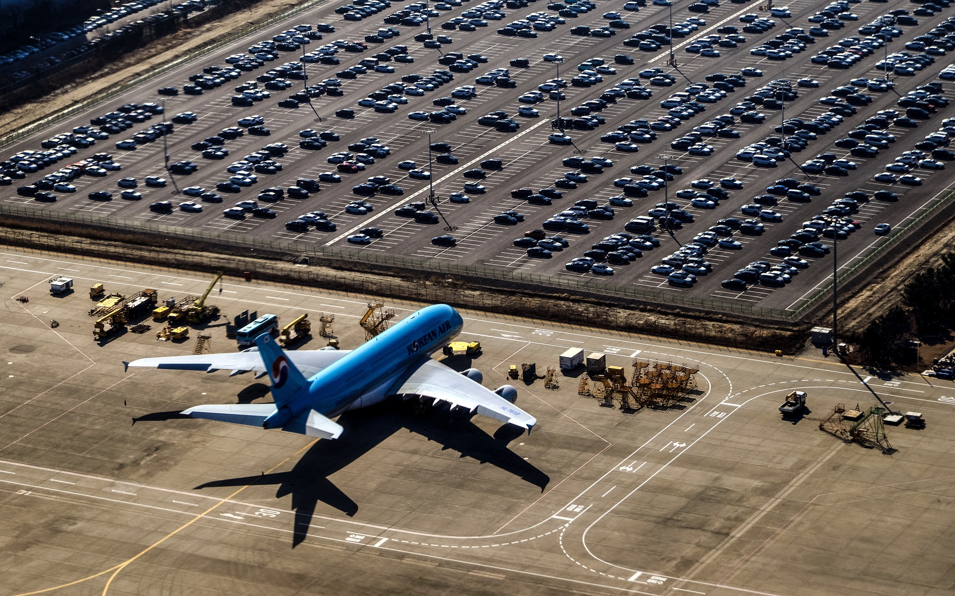 Wat zijn de beste manieren om naar de luchthaven te reizen?